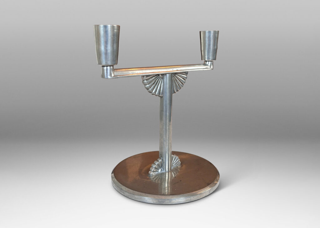 Gallery BAC orthogonal stands, disk plinths, and branches with two candle sockets, with supportive rosette brackets