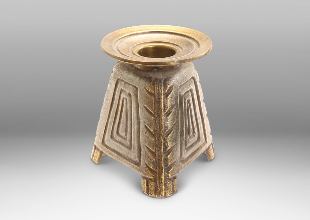 Gallery BAC triangular flared bases with geometric reliefs, and ringed bobèches