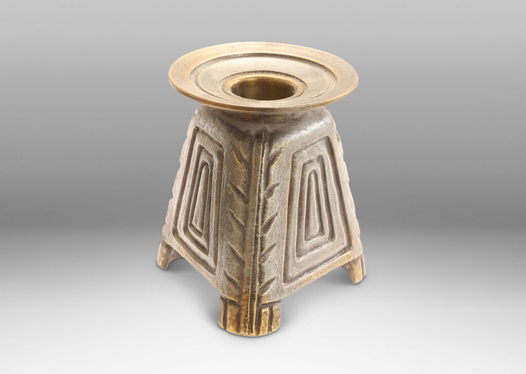 Gallery BAC triangular flared bases with geometric reliefs, and ringed bobèches