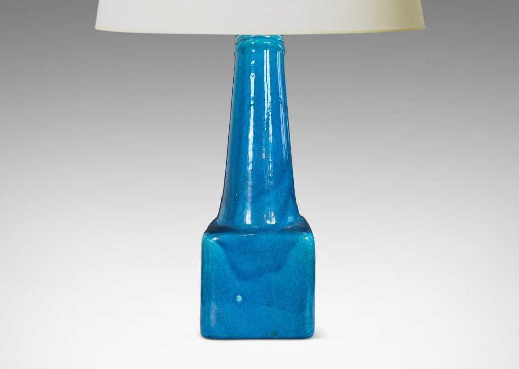 Gallery BAC cubic form with tall conical stand, glazed in a gloss azure blue