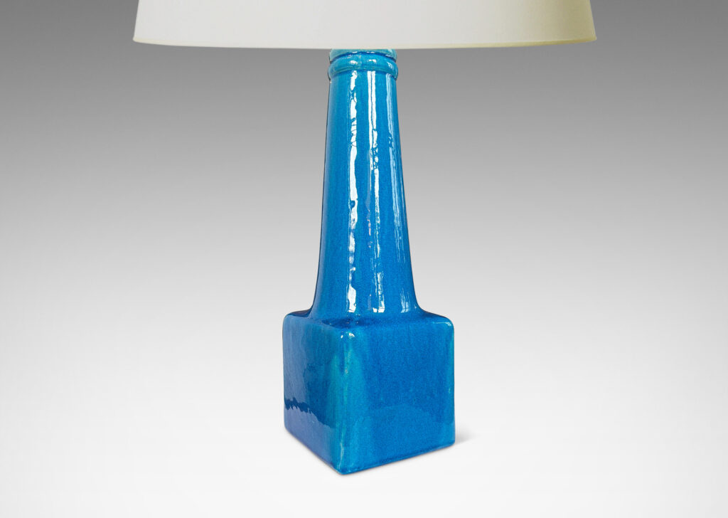 Gallery BAC cubic form with tall conical stand, glazed in a gloss azure blue