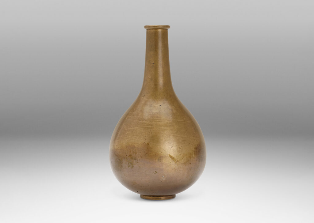 Gallery BAC drop form with sprouting neck