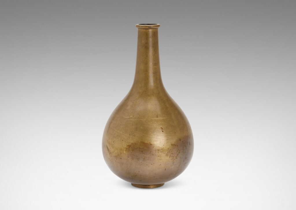 Gallery BAC drop form with sprouting neck