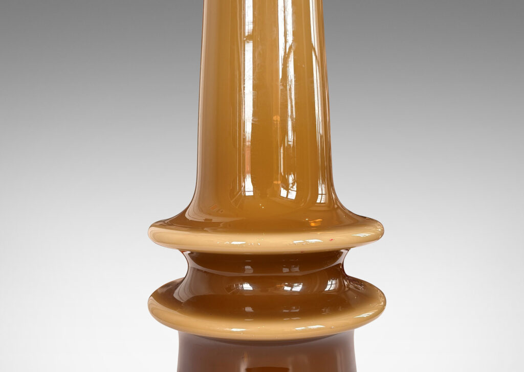 Gallery BAC conical column form with a pair of floating disk rings, in olive-drab, with light olive highlights