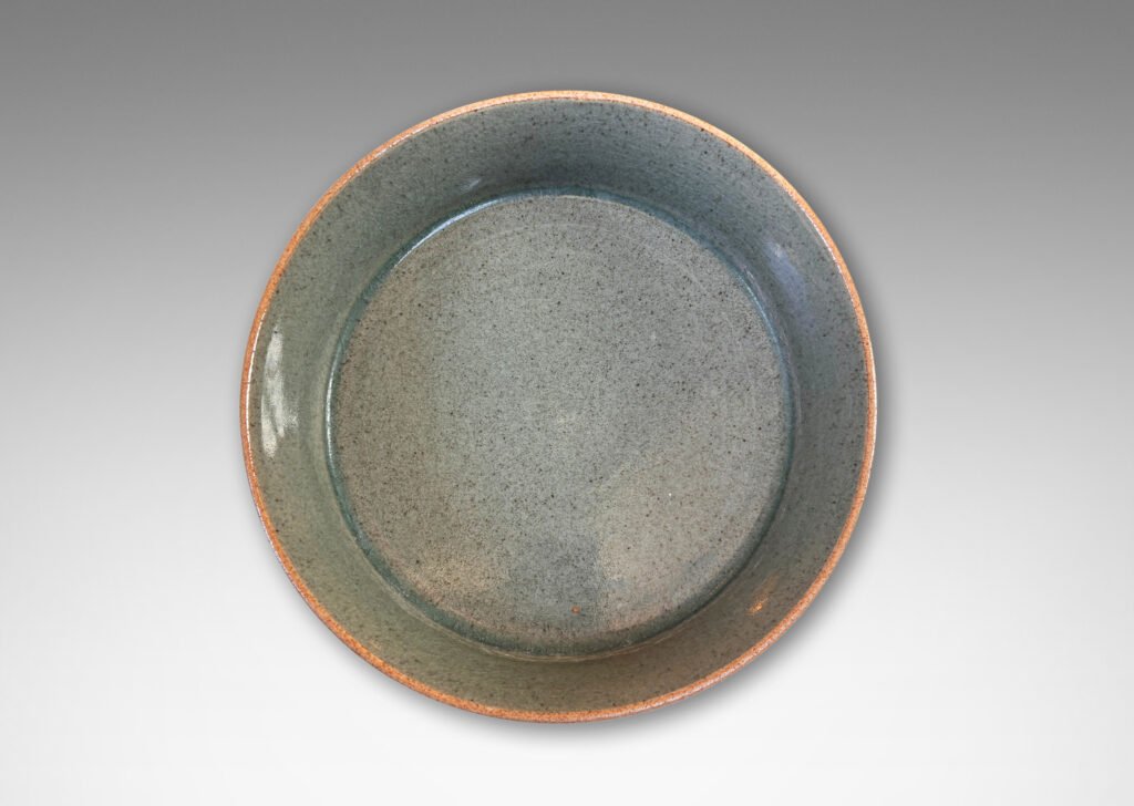 Gallery BAC flat circular bottom with coved sides, glazed in gray-blue