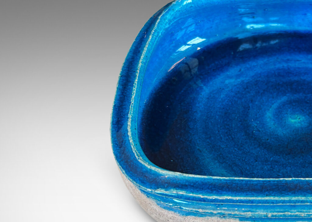 Gallery BAC softly molded squared form, partially glazed with a gloss azure inside and along the rim