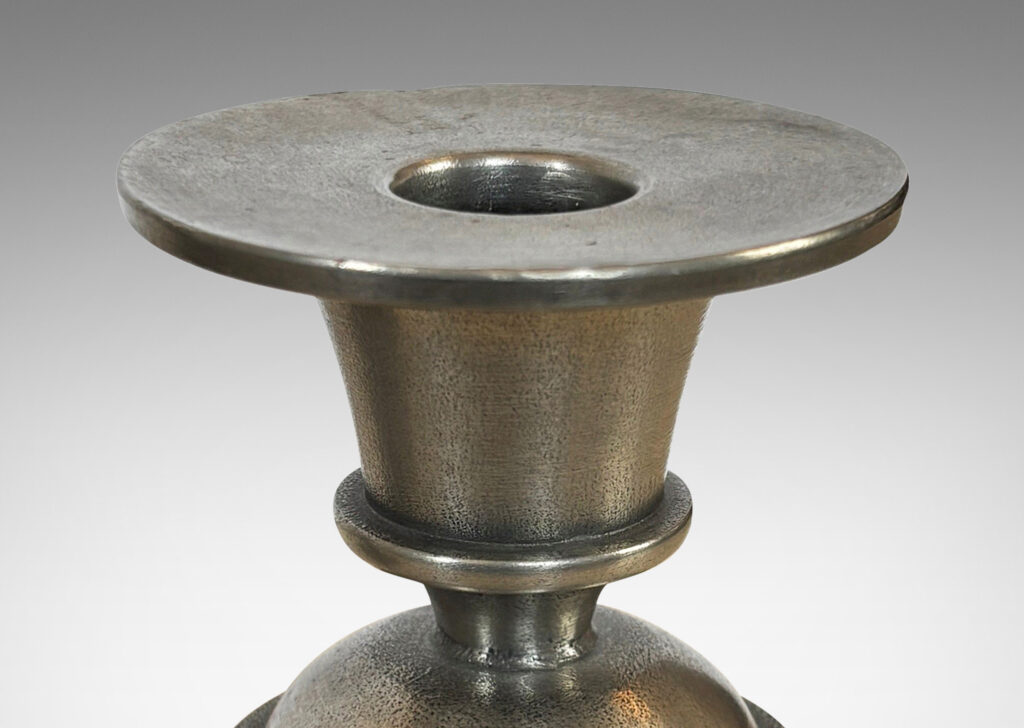 Gallery BAC lared top and base with compressed orb fob; cast pewter