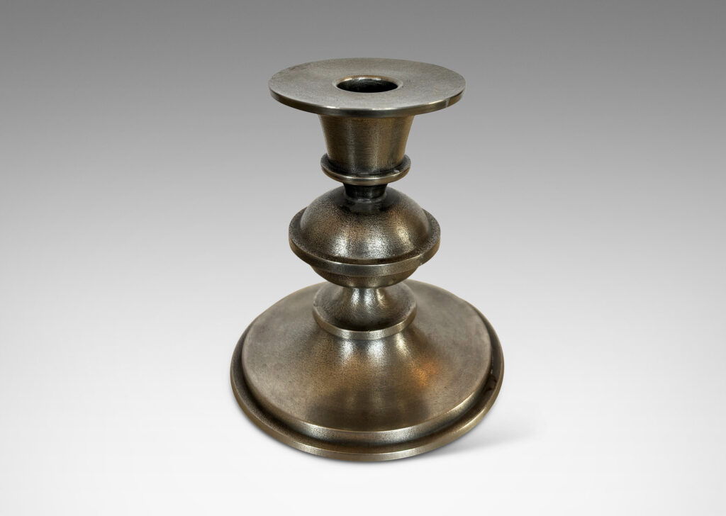 Gallery BAC lared top and base with compressed orb fob; cast pewter