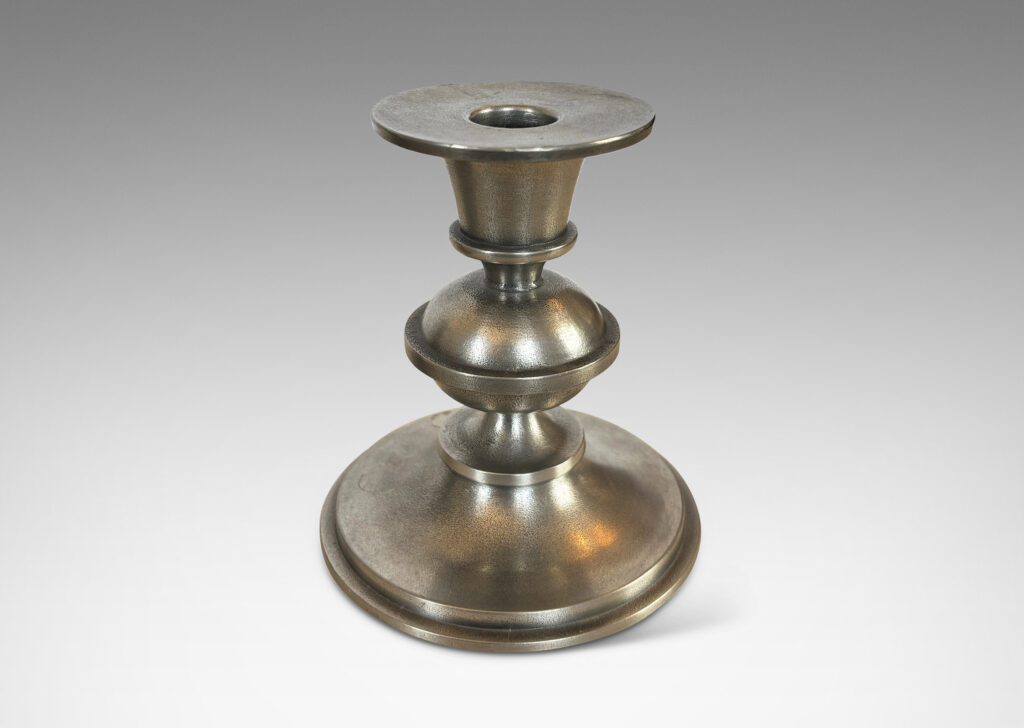 Gallery BAC lared top and base with compressed orb fob; cast pewter