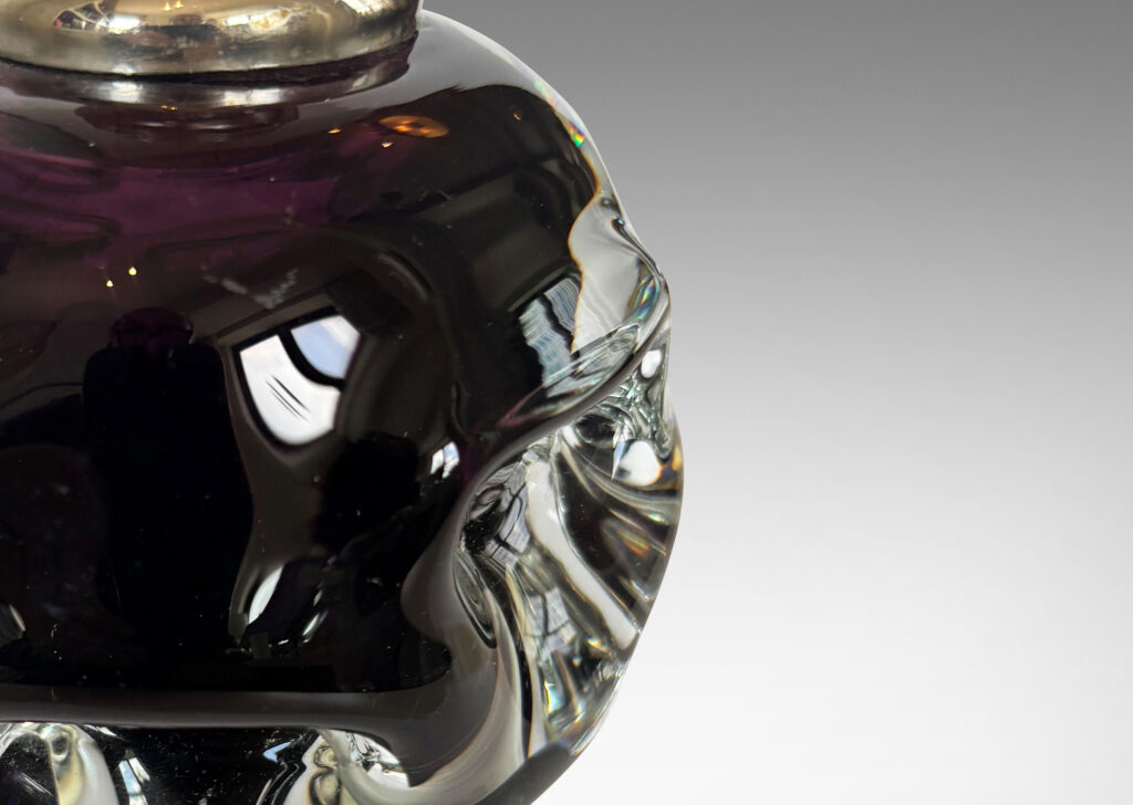 Gallery BAC tapered apple with pulled arch motifs in deep purple and clear hand-blown crystal