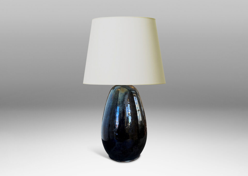 Gallery BAC large-scale ovoid form, glazed in a shiny black