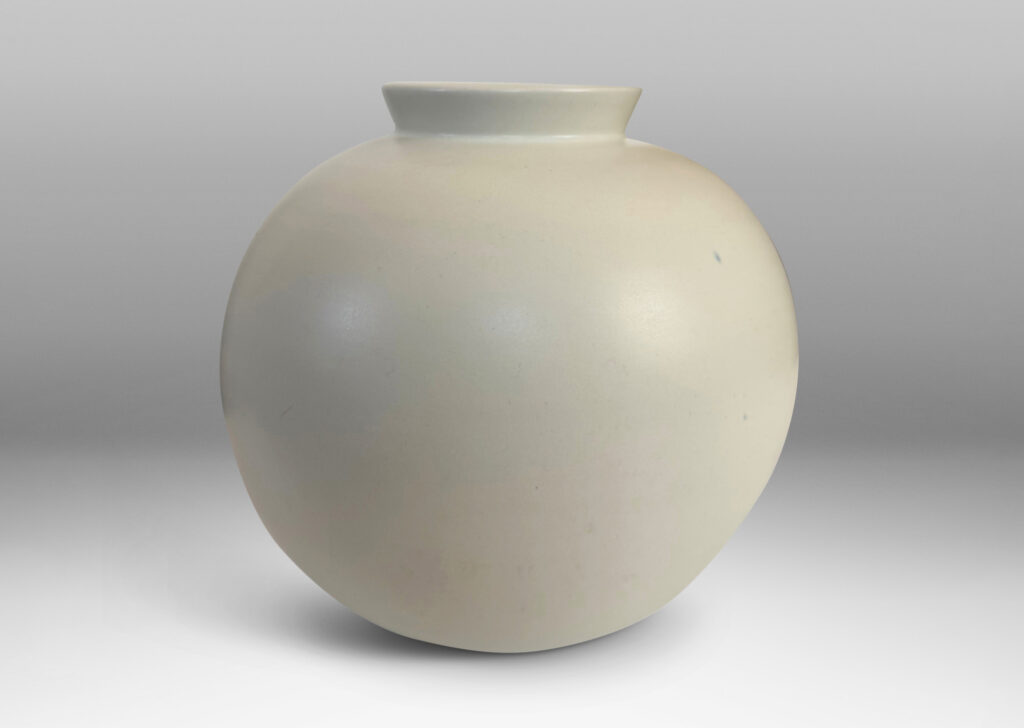 Gallery BAC large globe form with cuff lip, glazed in a velvet finish white with warm gray