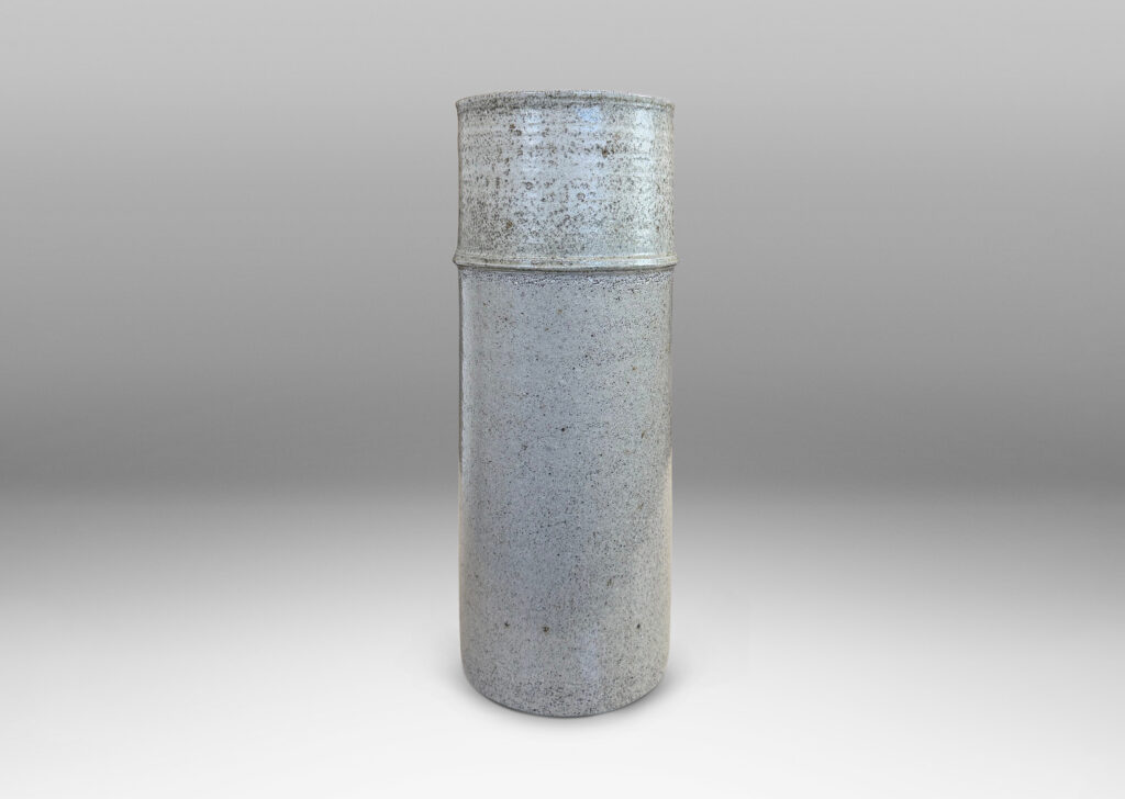 Gallery BAC cylindrical form with decorative notch detail, glazed in pale gray