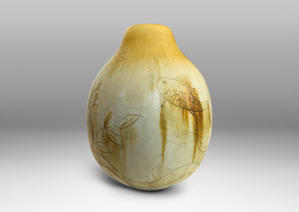 Gallery BAC ovoid gourd form with carved reliefs of goldfish and water flora